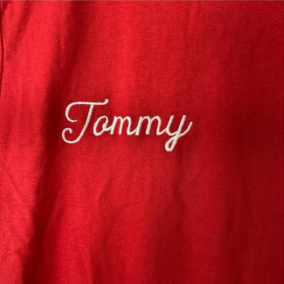Tommy Jeans Red Embroidered Varsity Short Sleeve Crew New Neck T-Shirt Medium - Picture 4 of 10